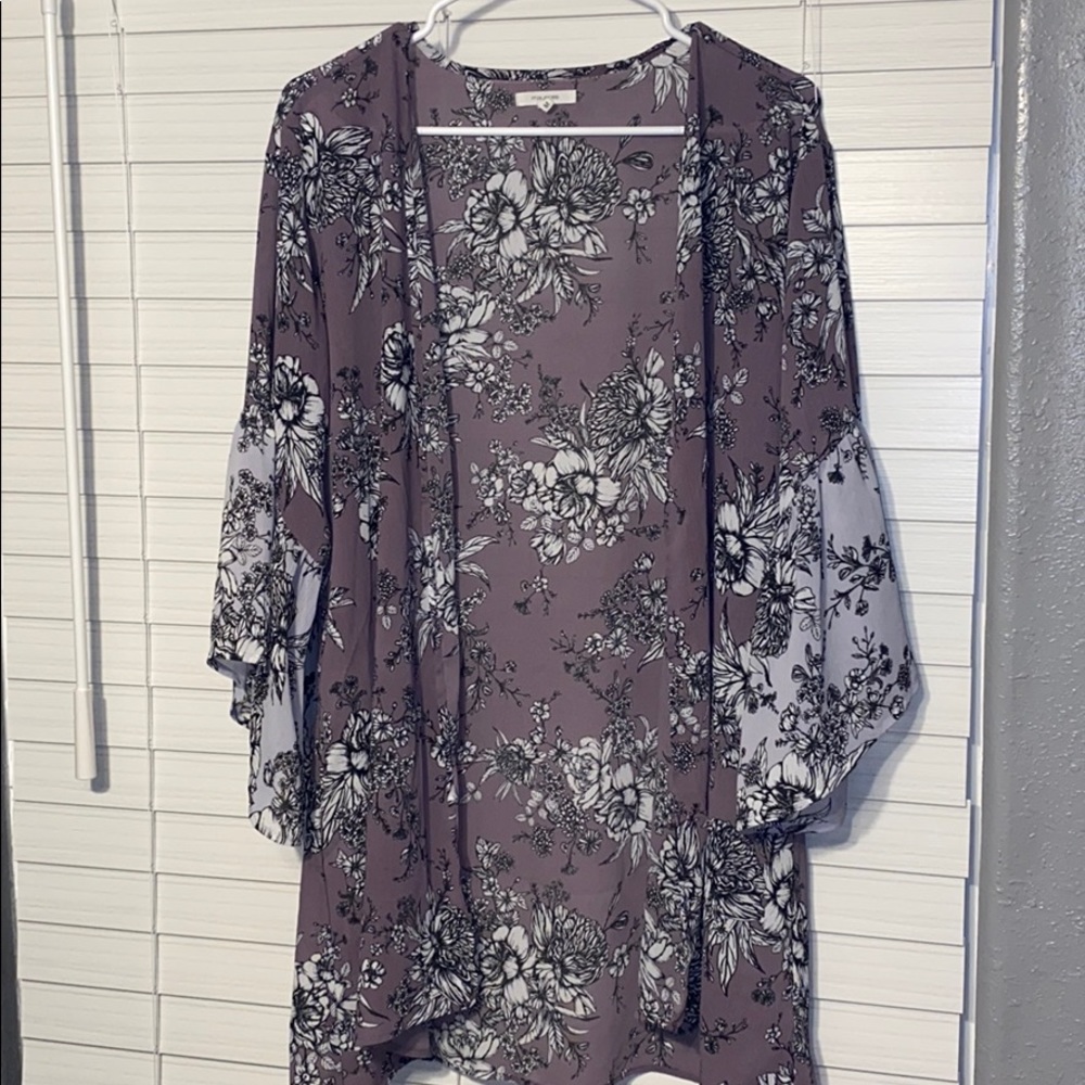 Floral Bell Sleeve Kimono